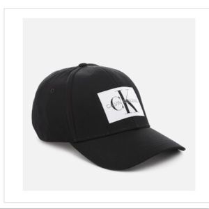 Calvin Klein Woman’s J Monogram baseball cap black